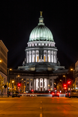 References and links to Wisconsin state and local government websites.